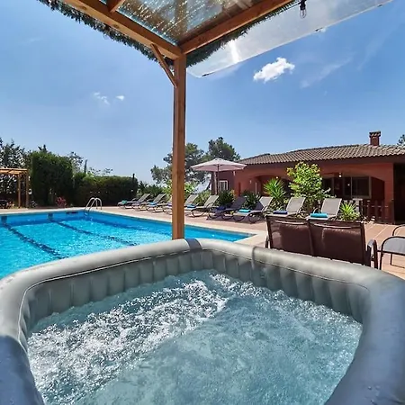 Soledad En Olivella, Sitges, Barcelona Holiday home *
